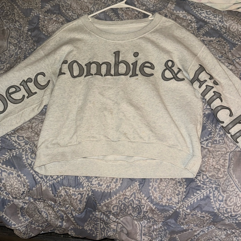 Women’s sweater